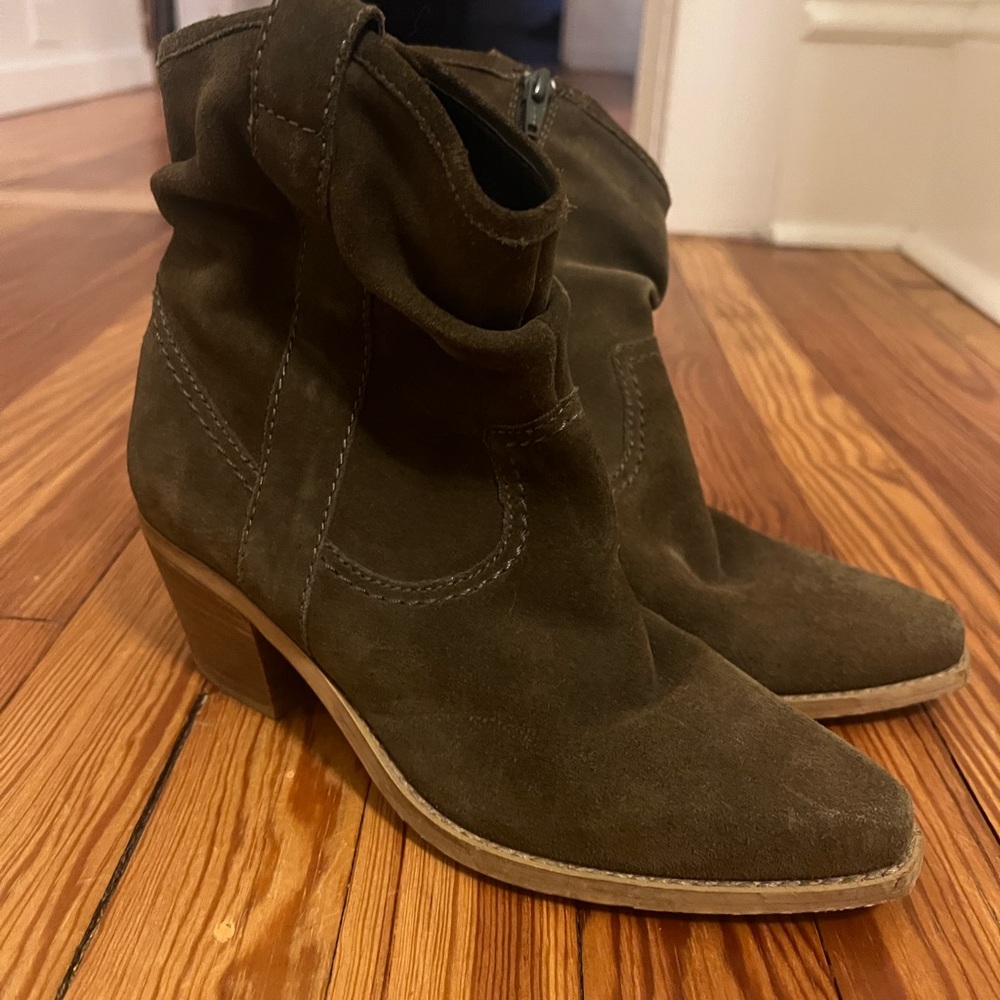 Steve Madden Danily Olive Suede Heeled Boots